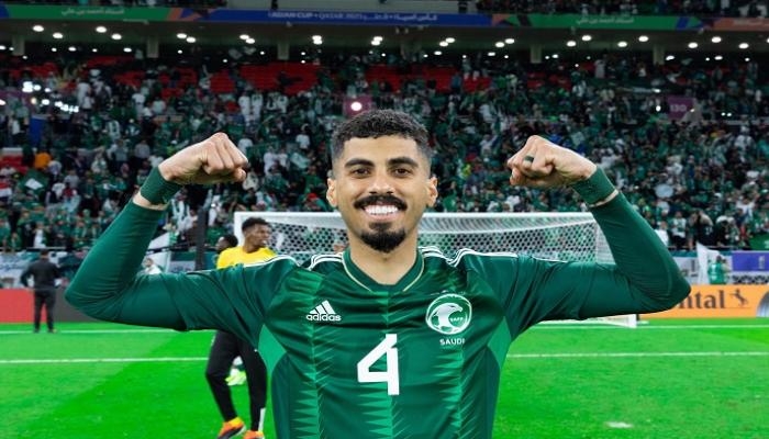 صفقة مفاجئة.. علي لاجامي من النصر إلى الهلال
