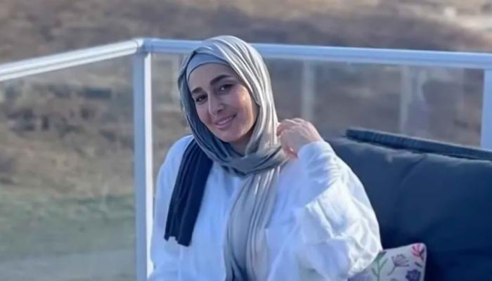 «ديننا بهجة».. حلا شيحة تطلق قناة على «يوتيوب» بمحتوى مدفوع