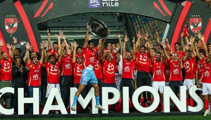 الأهلي المصري يعلن رحيل 3 لاعبين