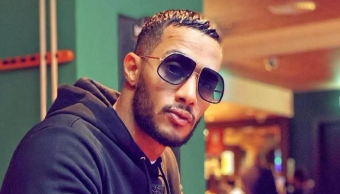 محمد رمضان بريء من «إهانة العلم».. ويروّج لـ«أنا رئيسها»