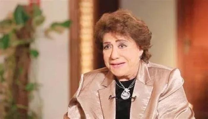 «بيستنوا لما الفنان يتكل على الله».. سميحة أيوب في آخر تصريحاتها تنتقد تجاهل الفنانين