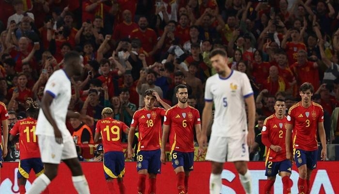 بخماسية تاريخية.. إسبانيا تسحق فرنسا وتبلغ نهائي دوري الأمم الأوروبية