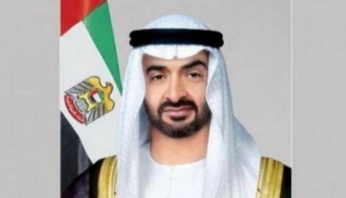 محمد بن زايد يؤدي صلاة عيد الأضحى في جامع الشيخ زايد في أبوظبي