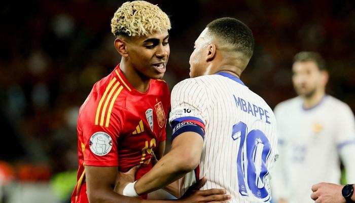 تابع إنجاز «باريس» من المغرب.. مبابي يصعق لامين يامال