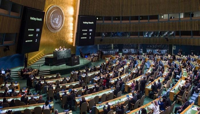 الجمعية العامة للأمم المتحدة تطالب بوقف إطلاق النار في غزة فورا