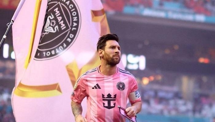 «من أنت؟».. ميسي «بالبطاقة» في كأس العالم للأندية