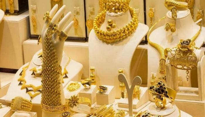 أسعار الذهب اليوم في سلطنة عمان الأحد 15يونيو 2025.. تراجع مفاجئ