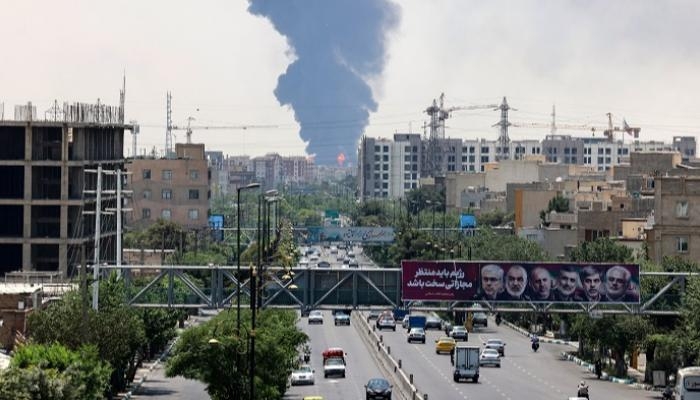 المساجد والمترو والمدارس.. ملاجئ جديدة في إيران لمواجهة ضربات إسرائيل
