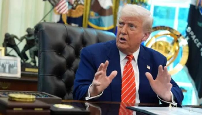 ترامب قبل اجتماع بشأن إيران وإسرائيل: «سقوط النظام» في طهران قد يحدث