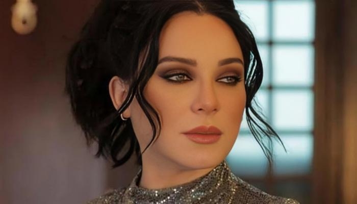 بعد تفجير كنيسة مار إلياس.. الفنانة سلاف فواخرجي تُعزي وتدعو للسلام