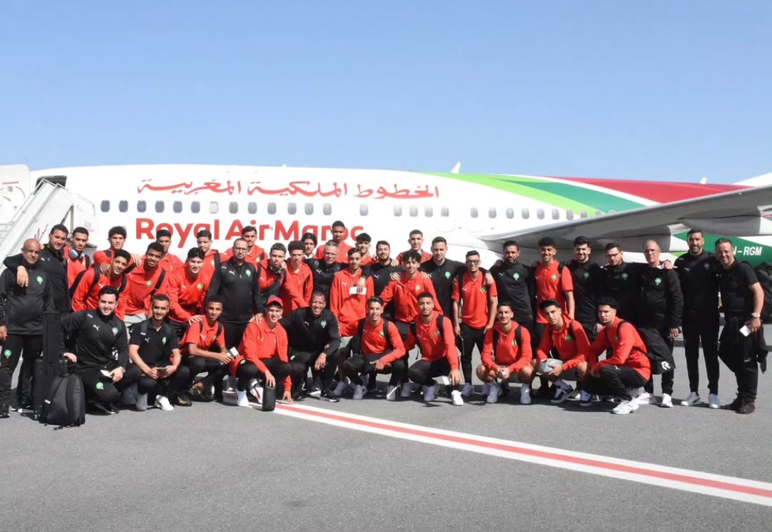 الشبان يشدون الرحال صوب مصر