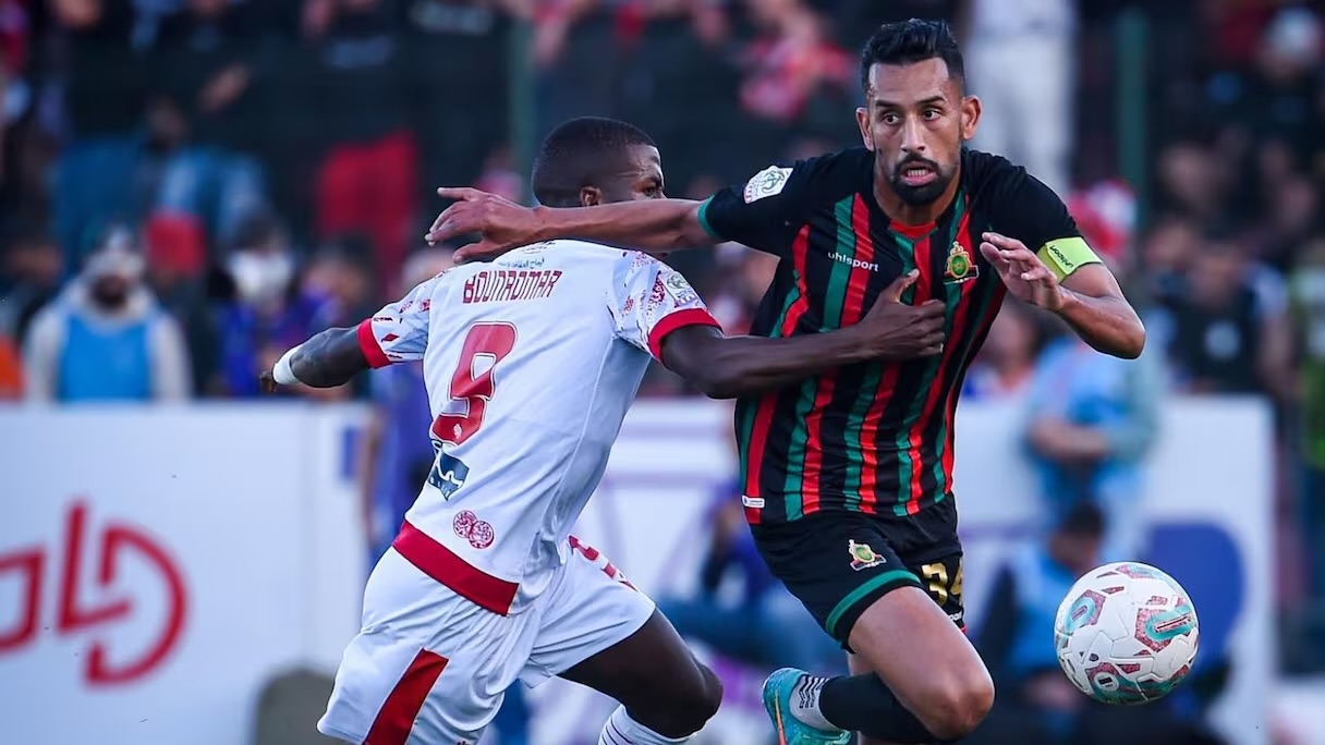 لماذا الكلاسيكو يلعب وحيدا ومتقدما؟