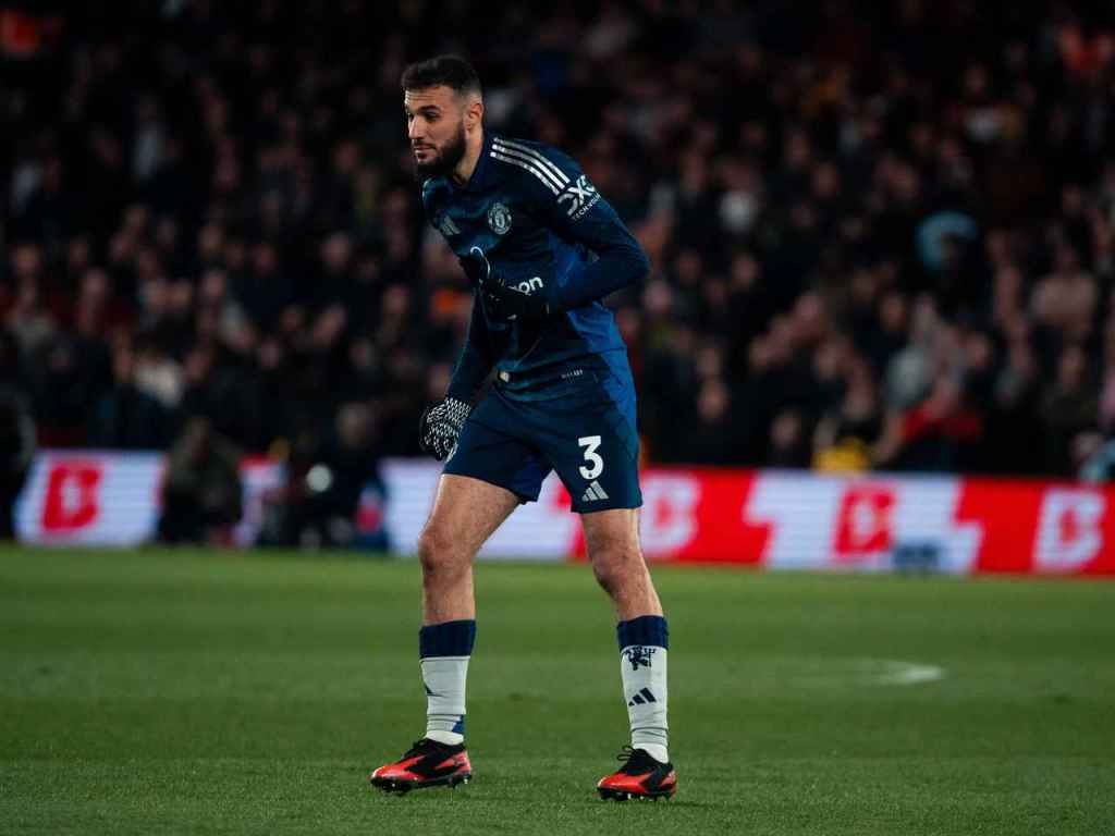 مزراوي سيغيب عن مباراة برينتفورد