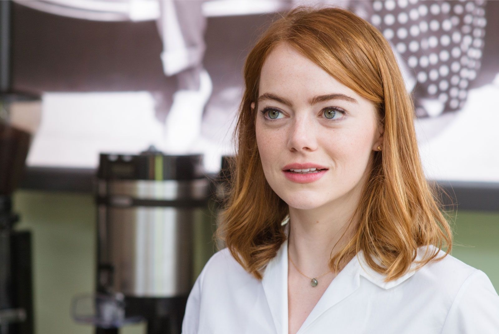 Inside Emma Stone's $40 Million Empire: Real Estate, Paychecks & Brand Power in 2025