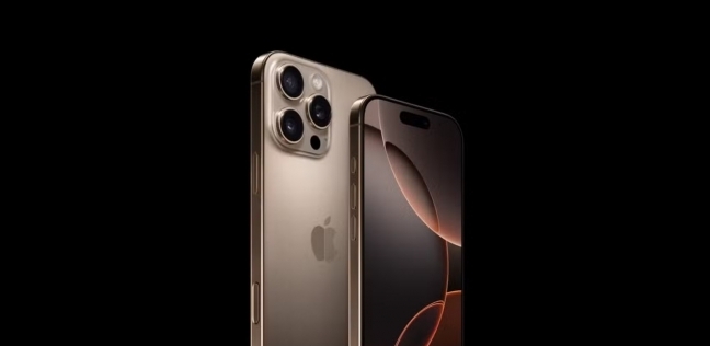 مواصفات iPhone 17 Air مقابل iPhone 16 Plus.. كم يبلغ سعرهما؟