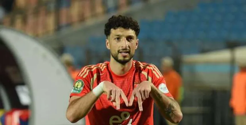 إعلامي: الأهلي يستقر على رحيل وسام أبو علي بمقابل خيالي.. والبديل مفاجأة