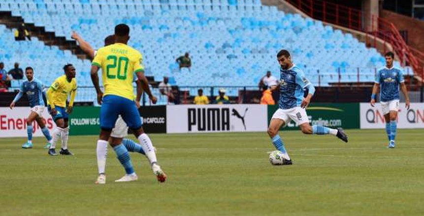 بيراميدز يفرض التعادل على صن داونز في الشوط الأول