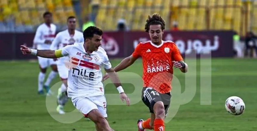 الكشف عن حكام مباراة الزمالك وفاركو في ختام الدوري المصري