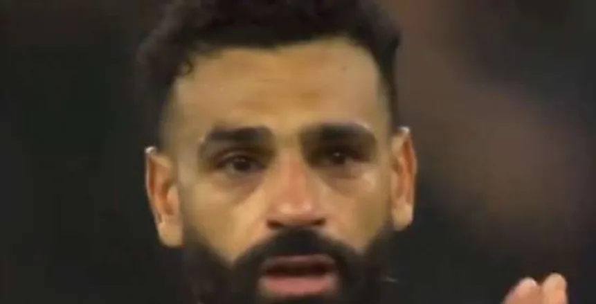 محمد صلاح يبكي تأثرا بوفاة جوتا بعد انتهاء مباراة بورنموث