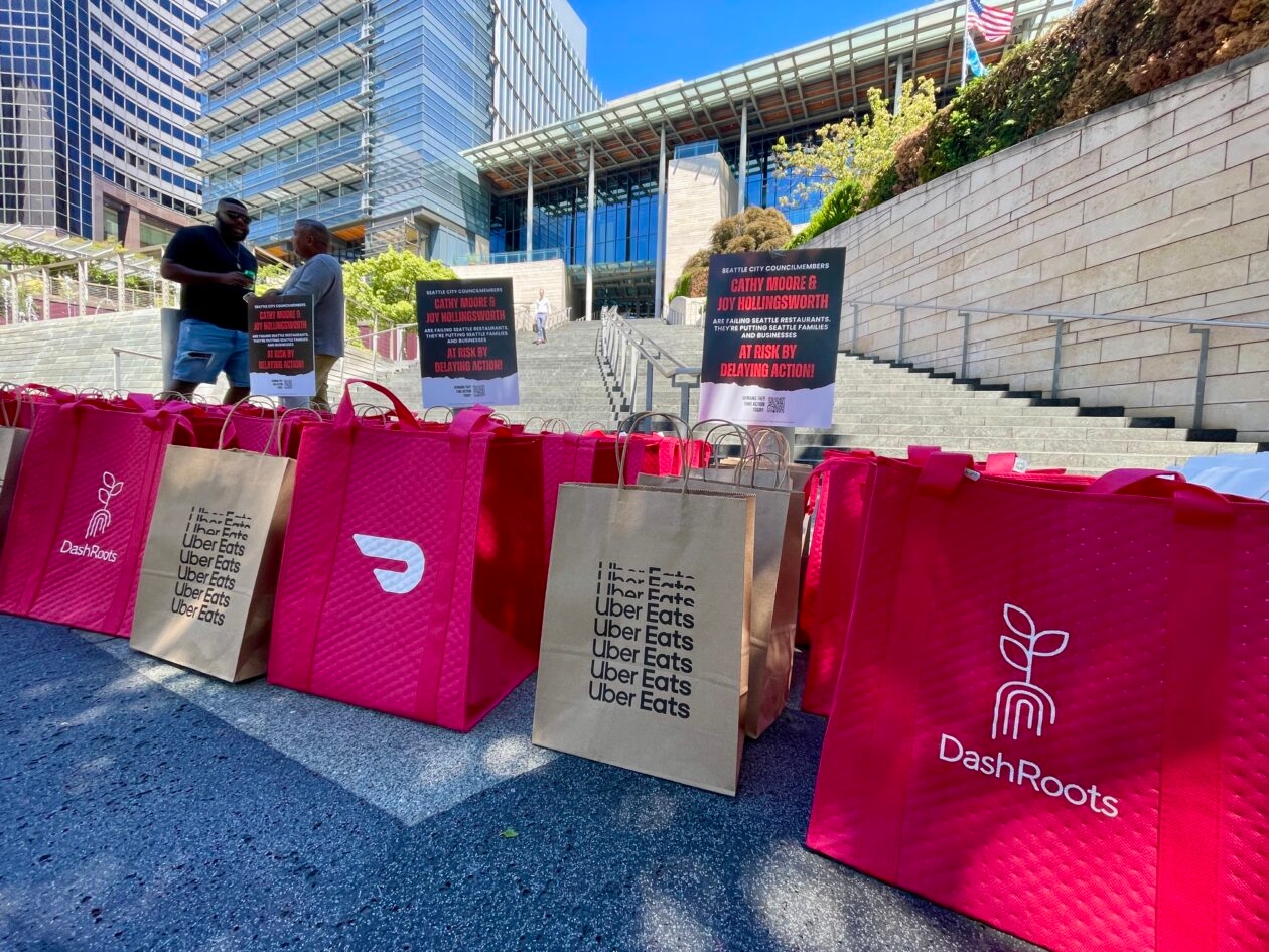 DoorDash slams Seattle over driver deactivation law, adds new service fees