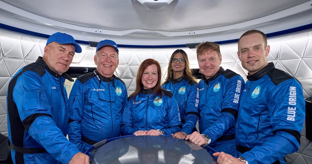 Watch six globe-spanning travelers take a quick space trip on Blue Origin rocket ship