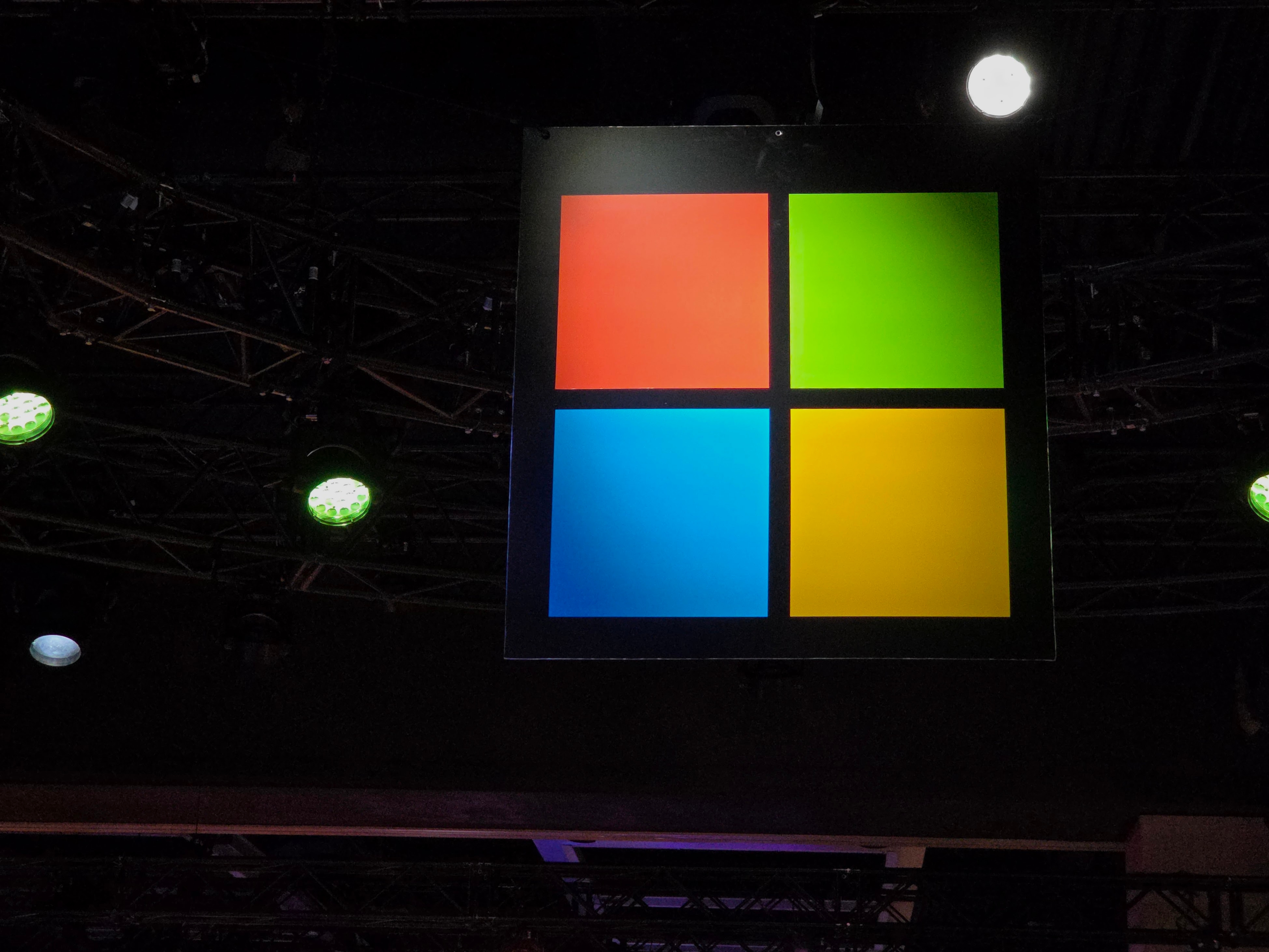 Microsoft contains SharePoint security wildfire, but questions linger about on-premises software