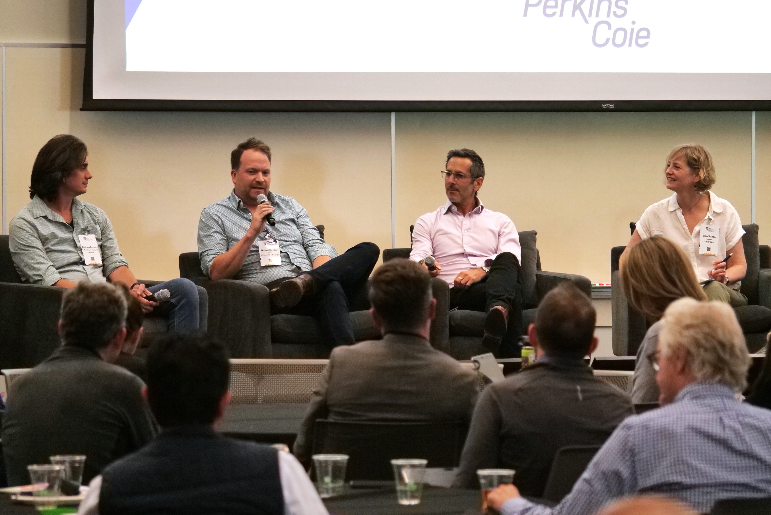 Sparks fly: Seattle-area fusion startup rivals debate path to commercial power