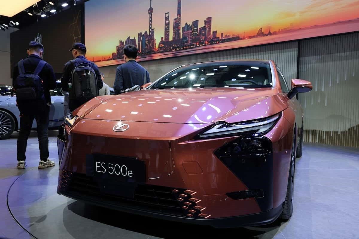 Remade in China? Japan's Auto Industry at a Crossroads