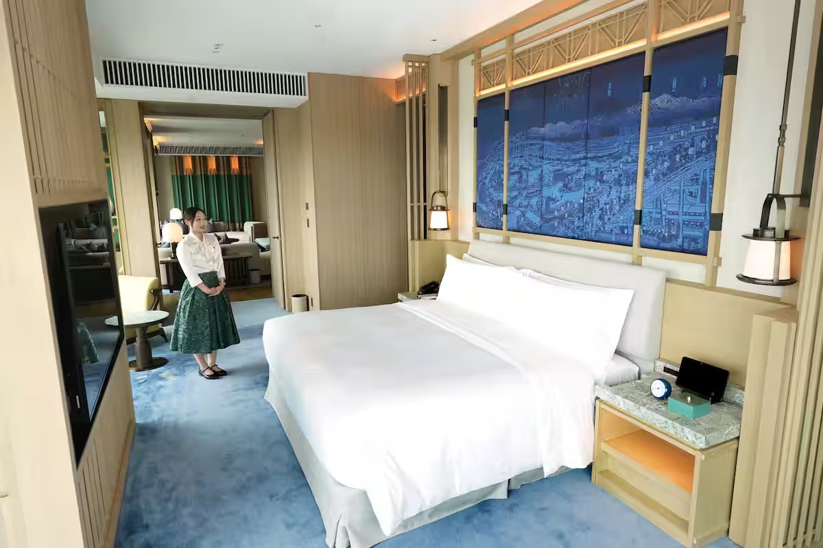 Luxury Hotels Surge in Japan as ¥2 Million Suite Opens in Osaka