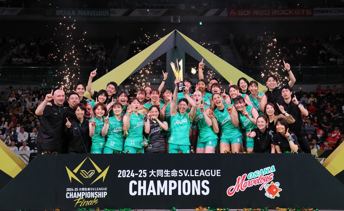 Osaka Marvelous Outplay NEC Red Rockets in SV.League Women's Finals