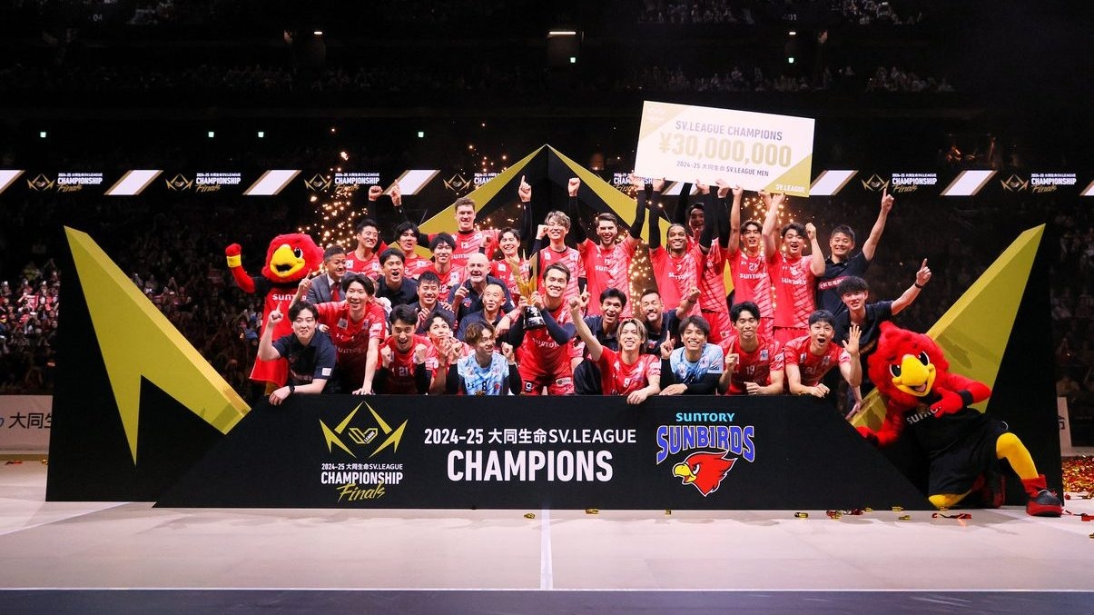 Suntory Sunbirds Beat JTEKT Stings in the SV.League Men's Finals