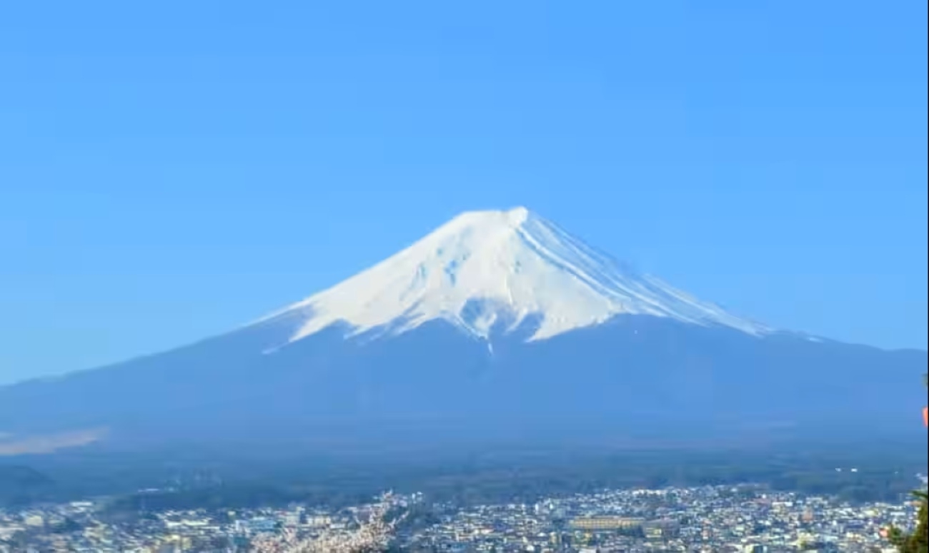 Make Reckless Mount Fuji Climbers Pay for Their Rescue