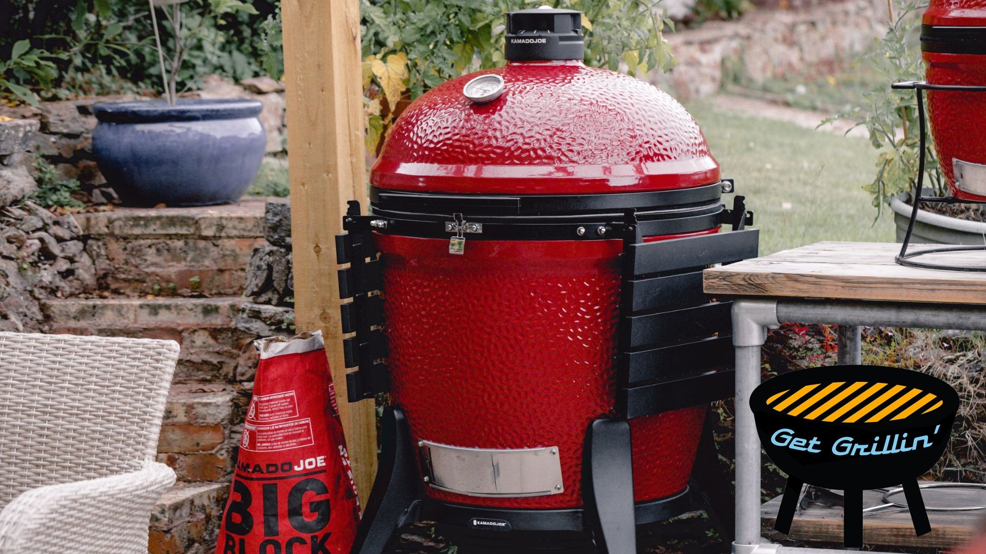 What is a kamado grill, and how do they work?