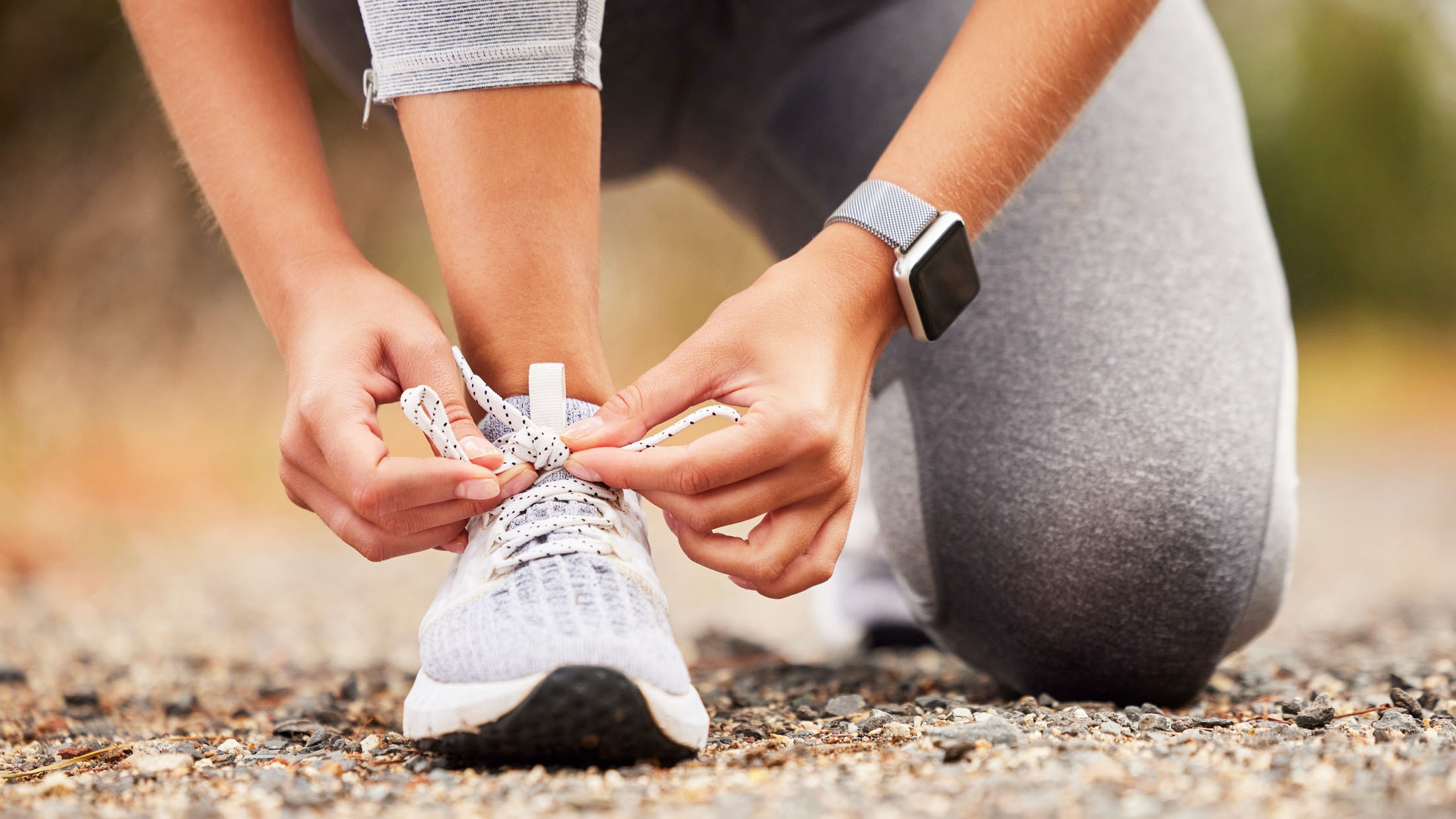 I tried this '5-2-4 fartlek' walking workout for a week — and it's a game-changer