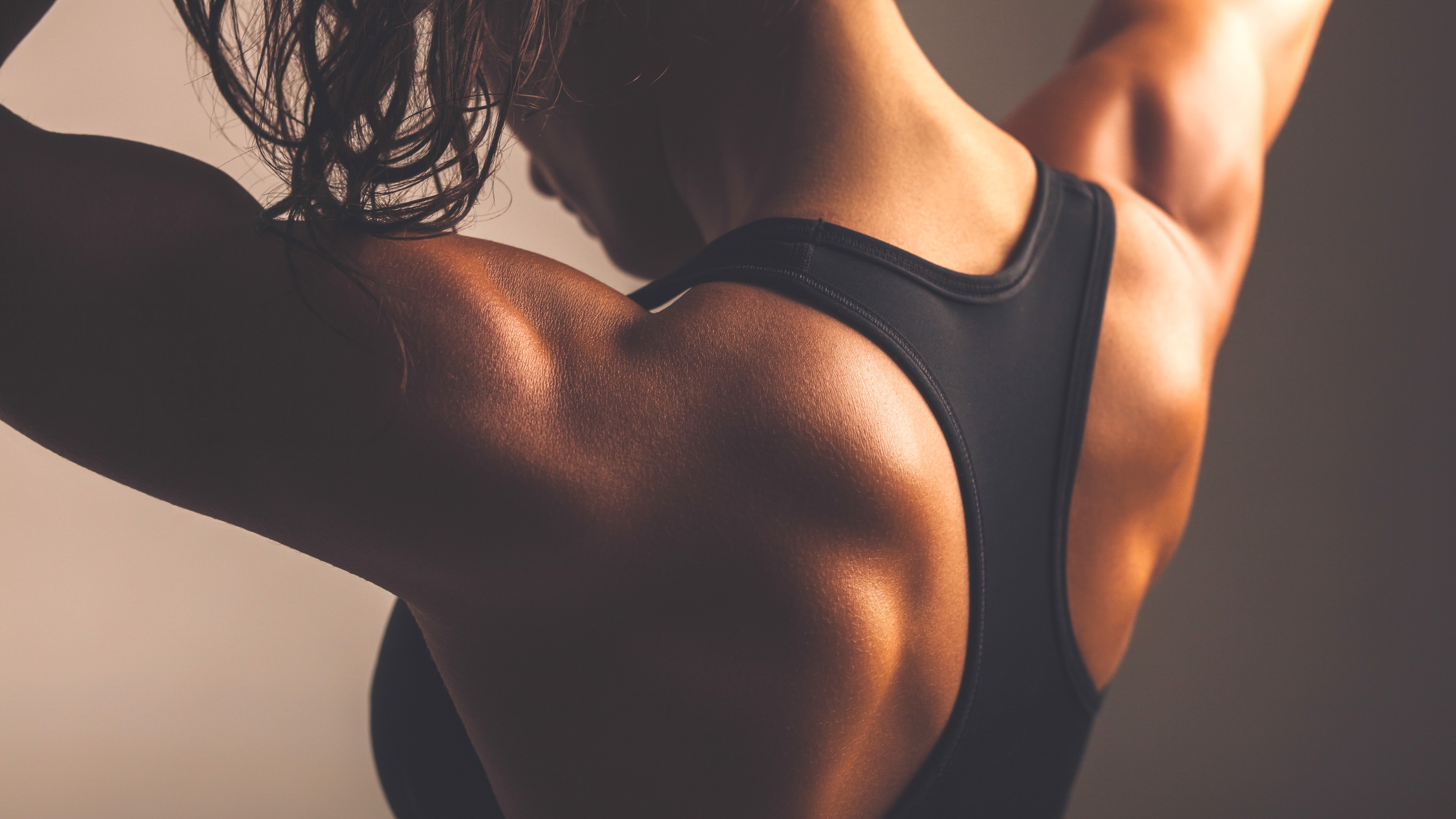 Ditch pull-ups — try this 20-minute dumbbell workout instead to strengthen and sculpt your back and biceps