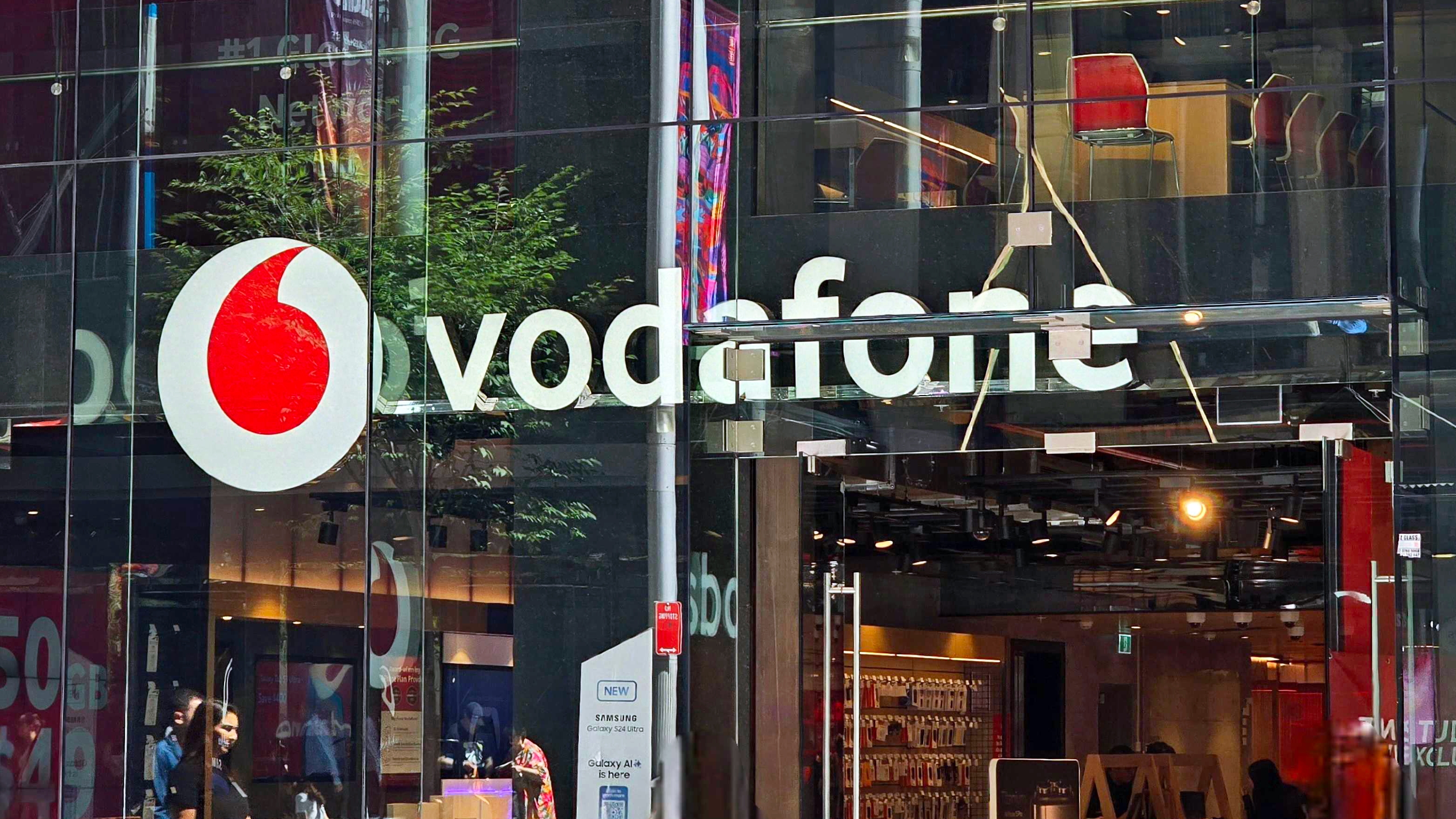 Vodafone requests ACCC investigation into Telstra's 'misleading' network coverage claims
