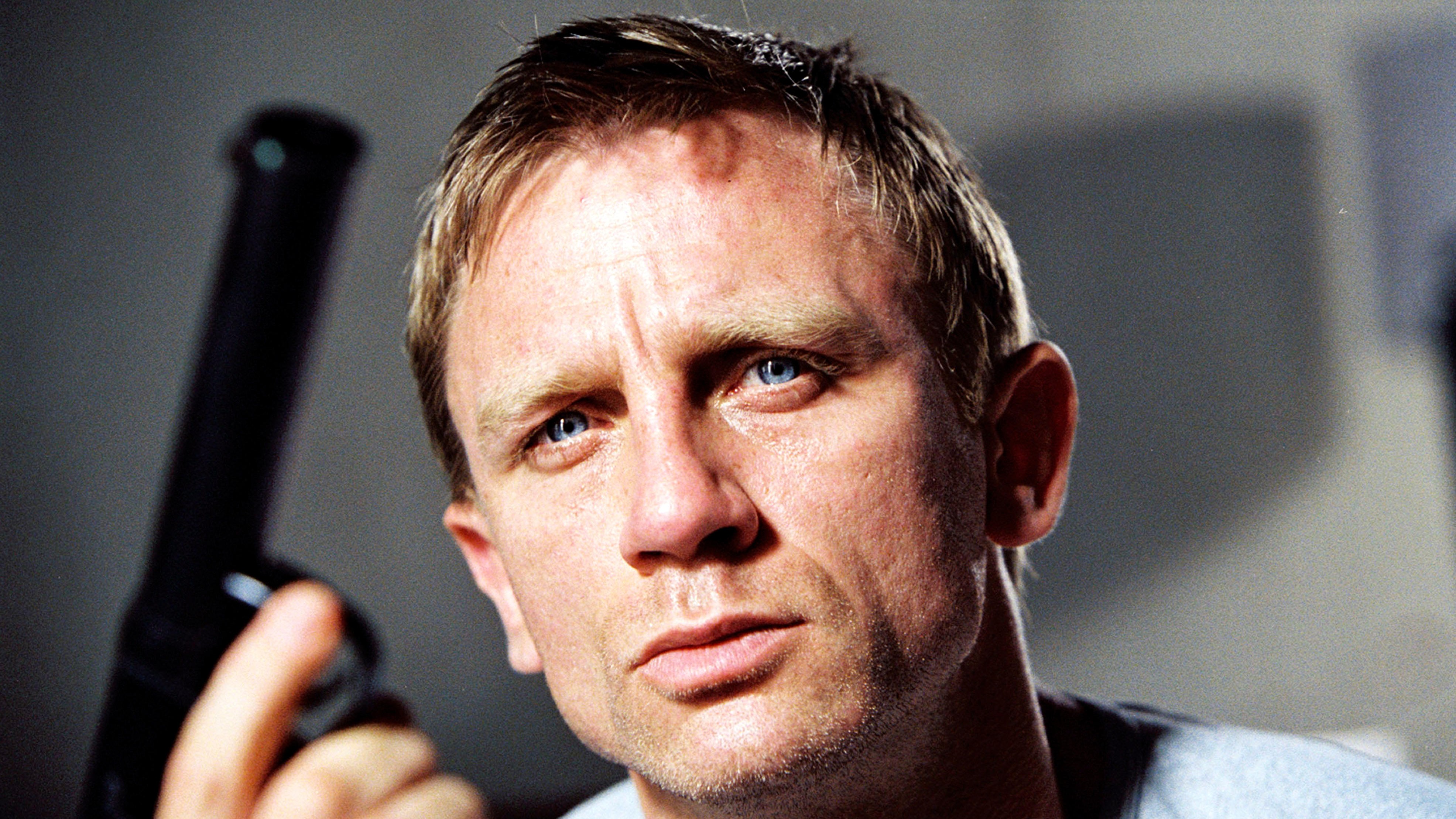 This crime thriller starring Daniel Craig and Tom Hardy just arrived on Paramount Plus — and it's a must-watch