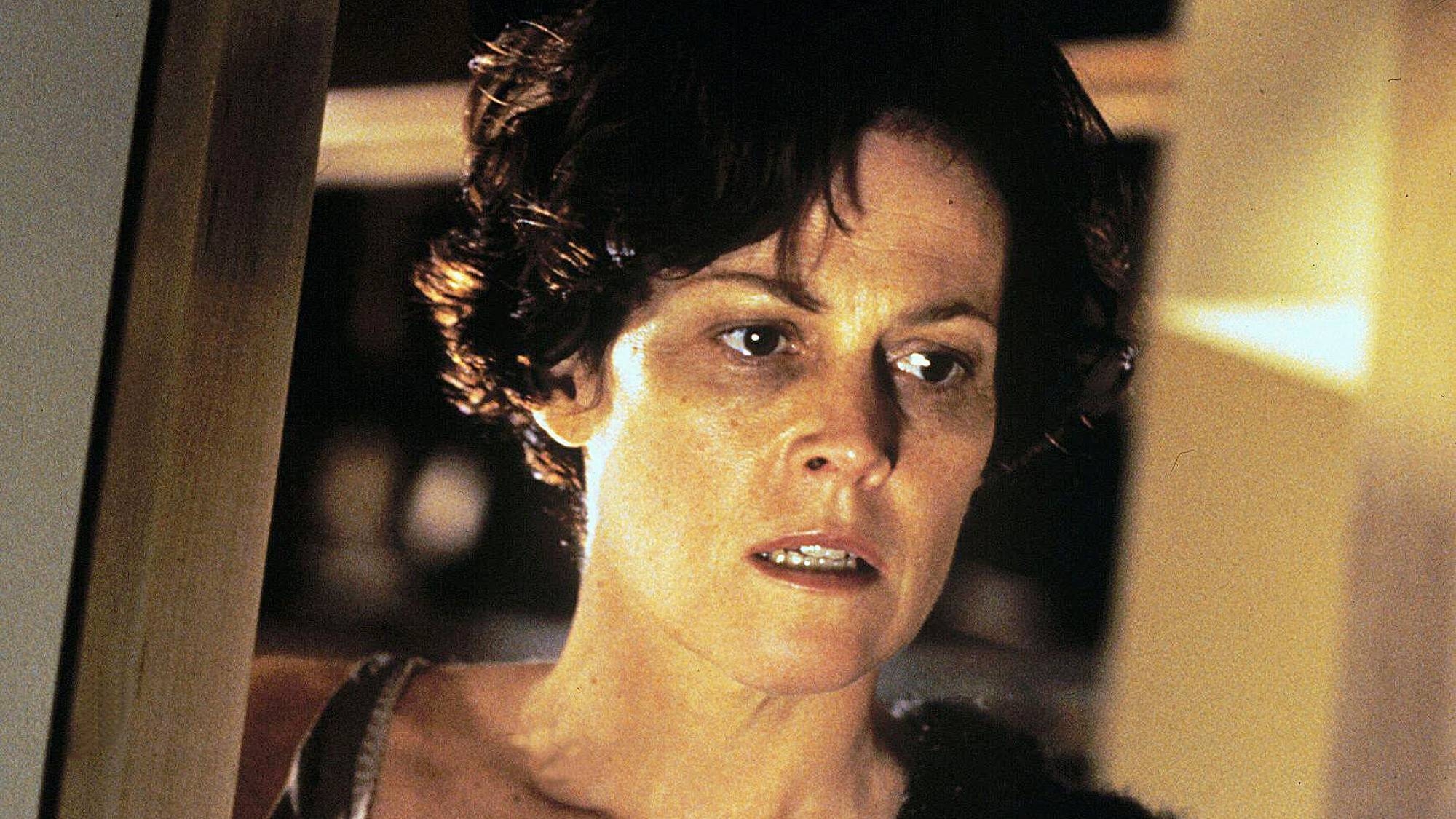 Netflix just added a psychological thriller movie full of surprising twists — and it's one of Sigourney Weaver's best roles