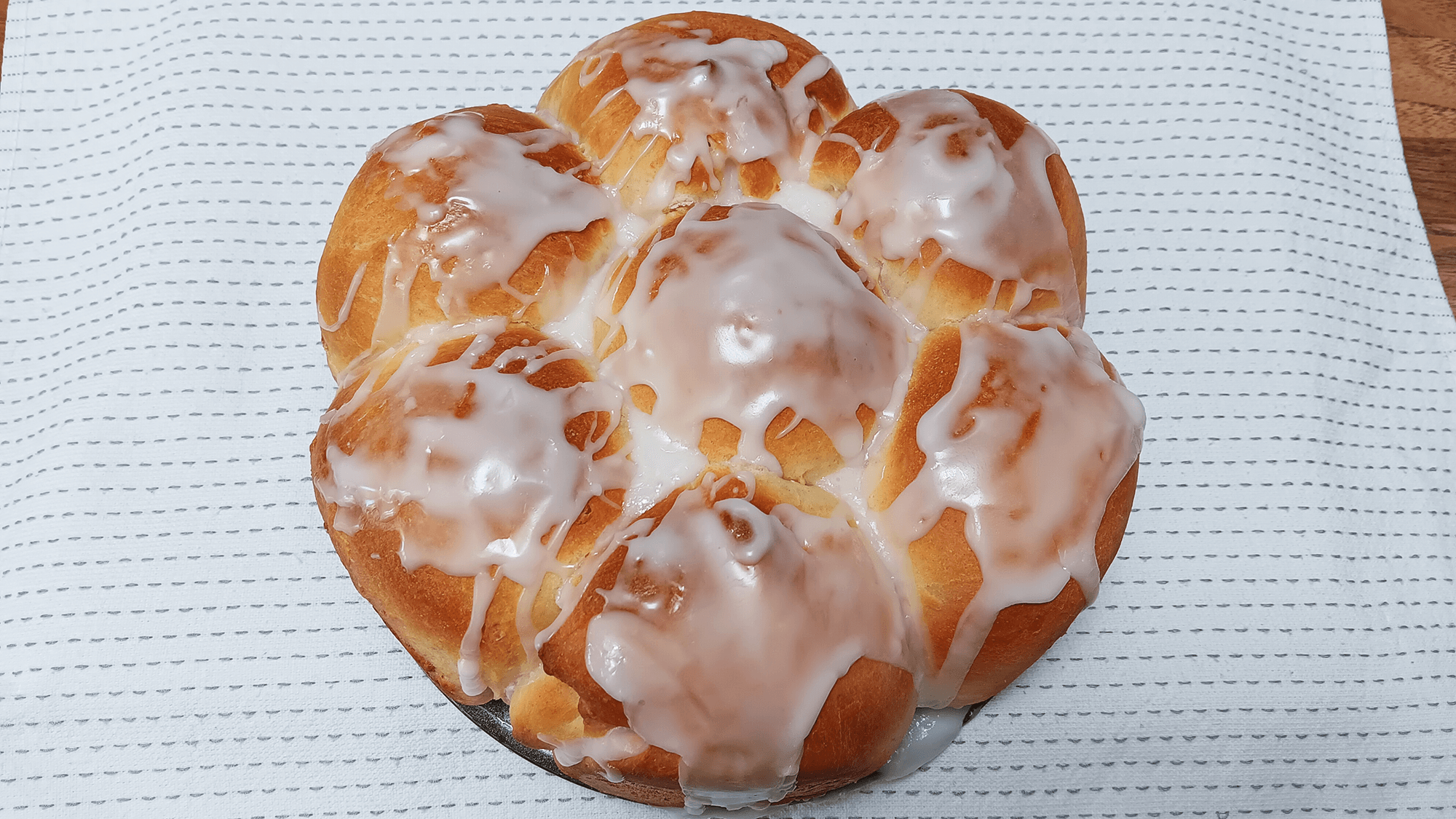 I discovered how to make homemade bread on my air fryer — here's how