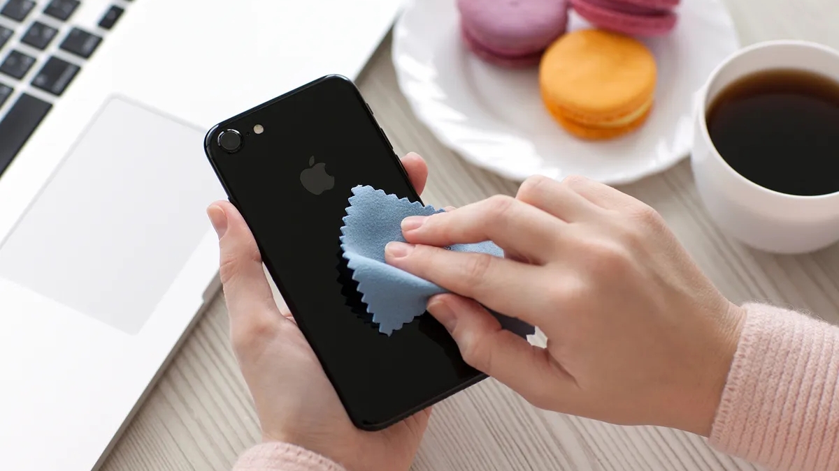 I've kept iPhones for 5 years and Nutribullets for 8 — here's how I nurture my tech and stretch its lifespan