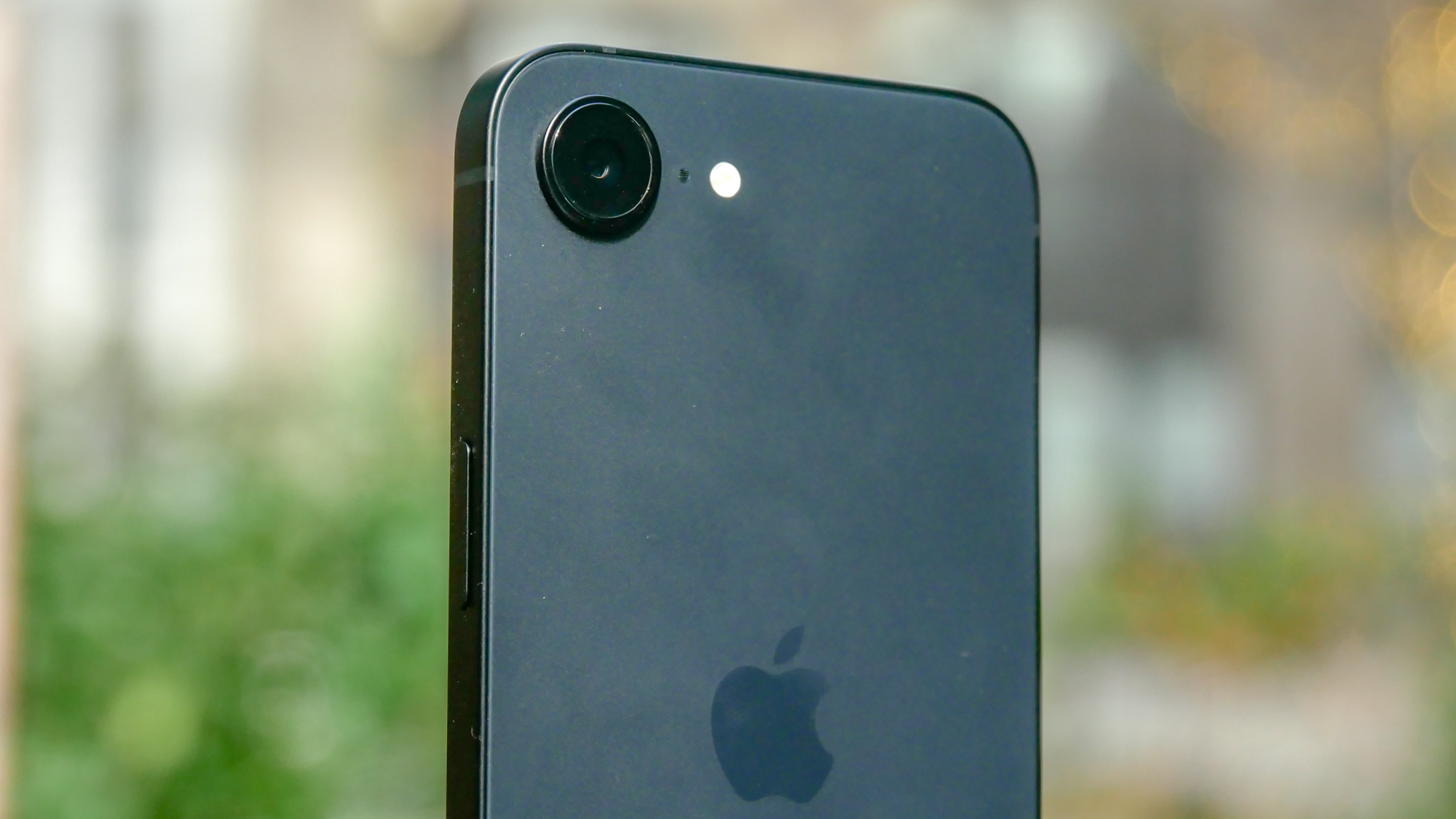 Qualcomm-funded study shows that Apple's C1 modem is slower — but there's a catch