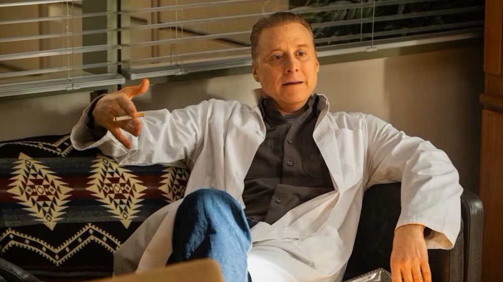 How to watch 'Resident Alien' season 4 online from anywhere