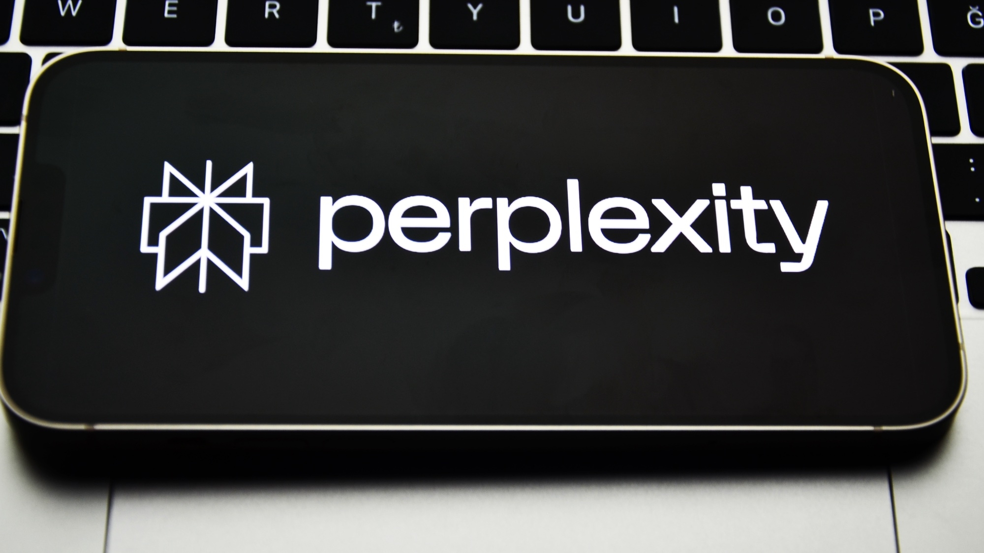 I ditched Google for Perplexity for a month — and I don't think I can go back