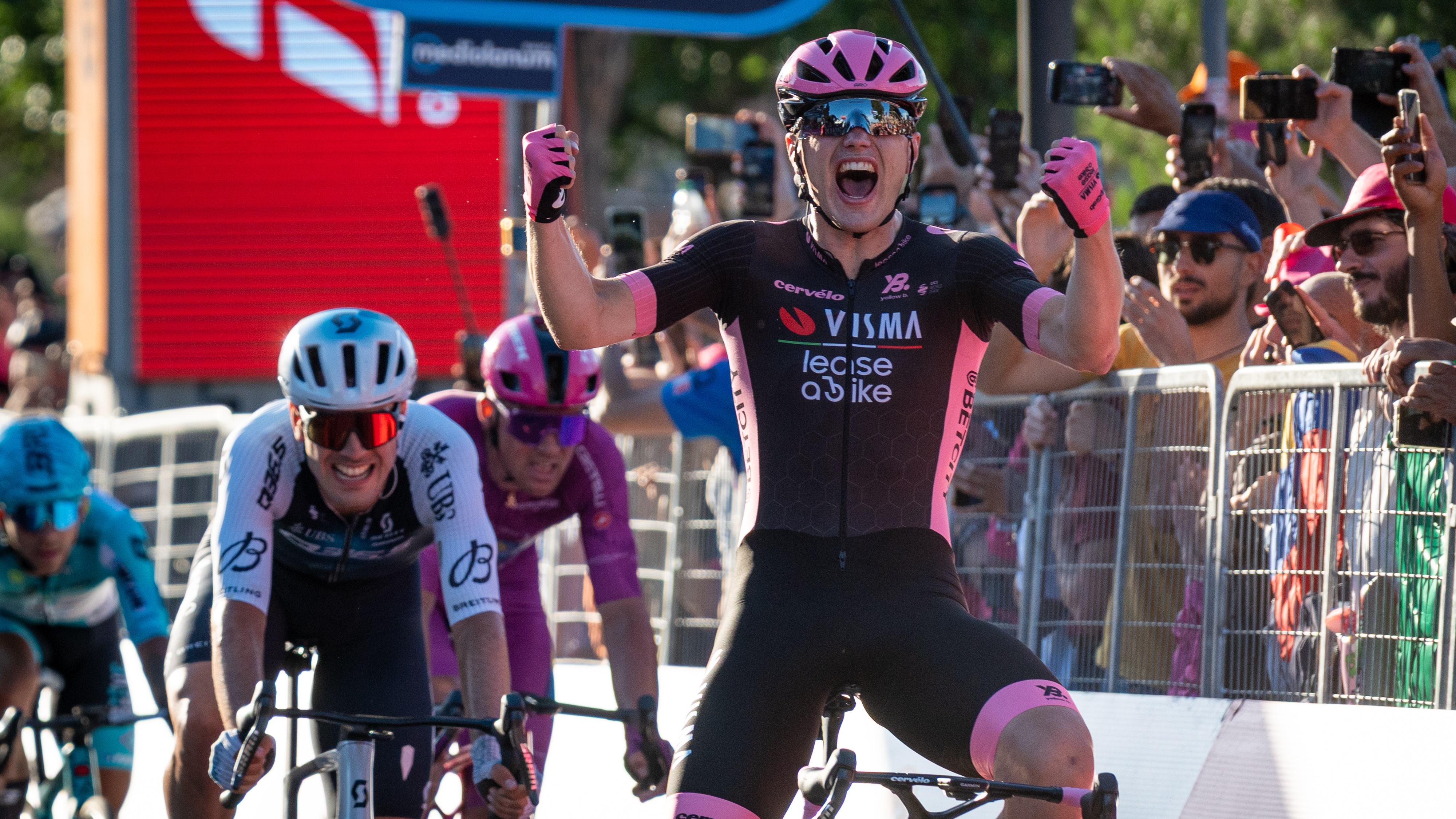 How to watch Copenhagen Sprint cycling 2025 - Stream the new addition to the UCI World Tour for FREE