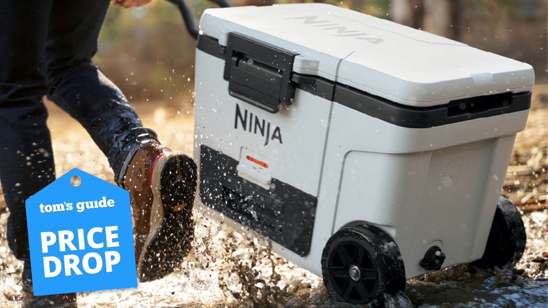 Chill out this Memorial Day and save up to 30% on the best cooler deals