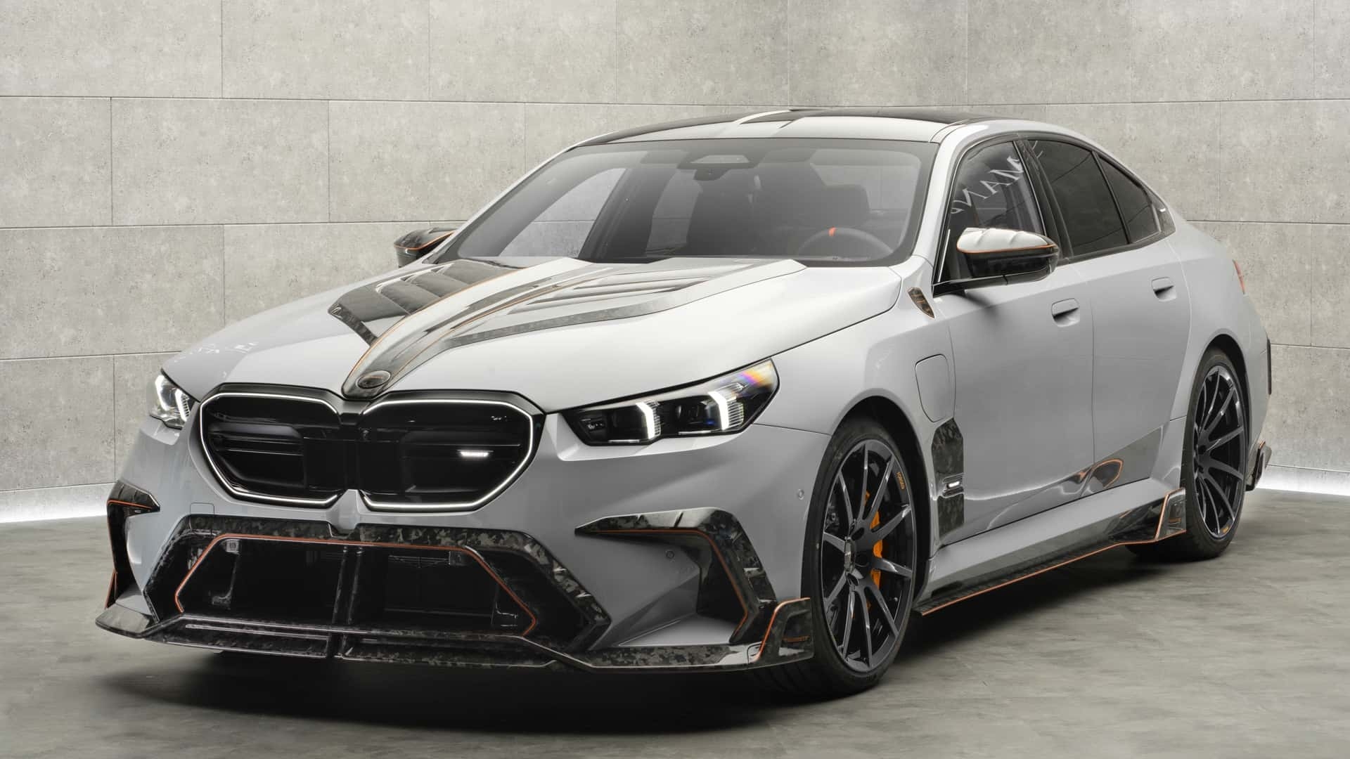 Mansory's BMW M5 Is a Carbon-Fueled Fever Dream