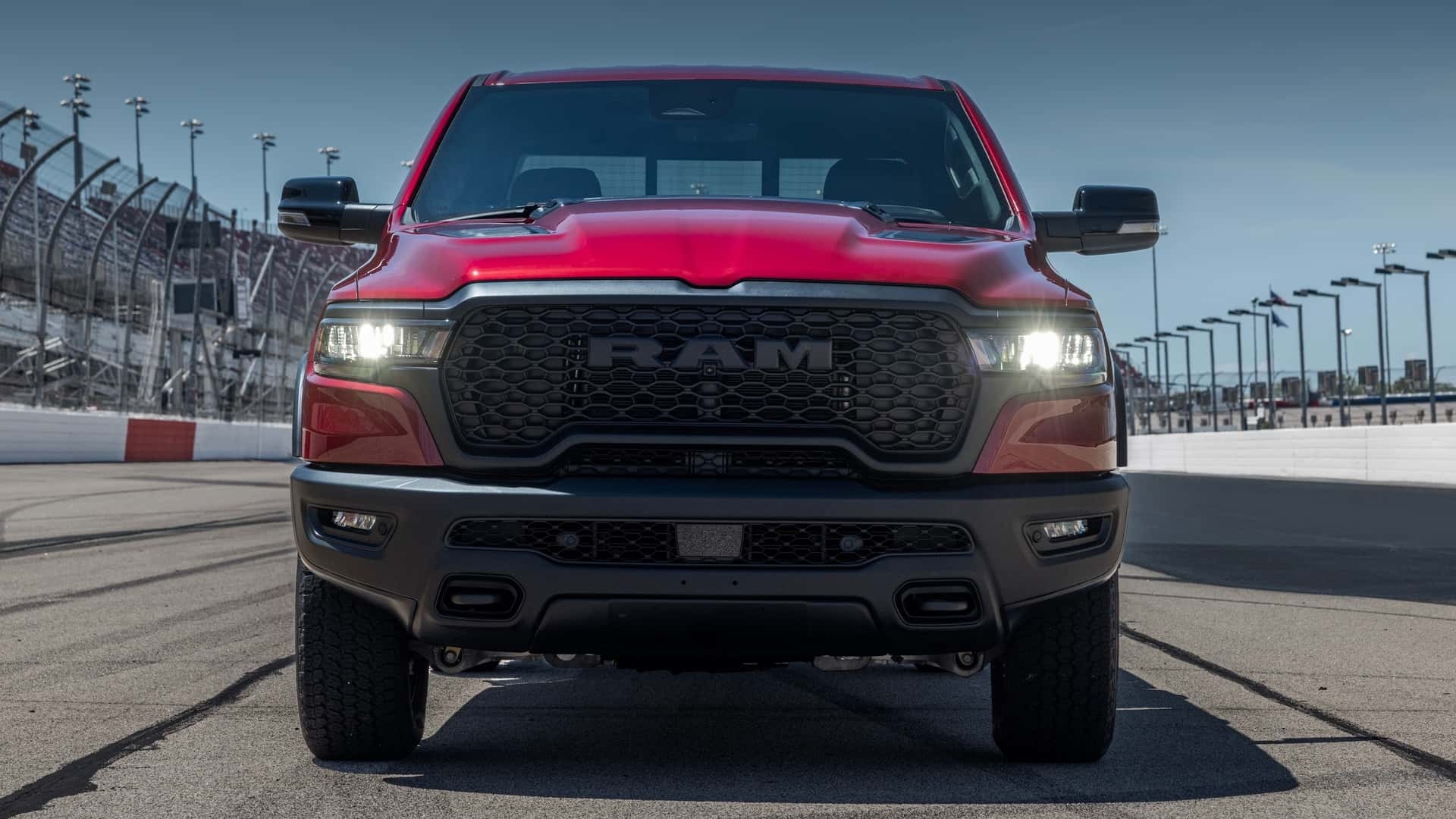 Big Surprise: The Hemi V-8 Ram 1500 Is Explosively Popular
