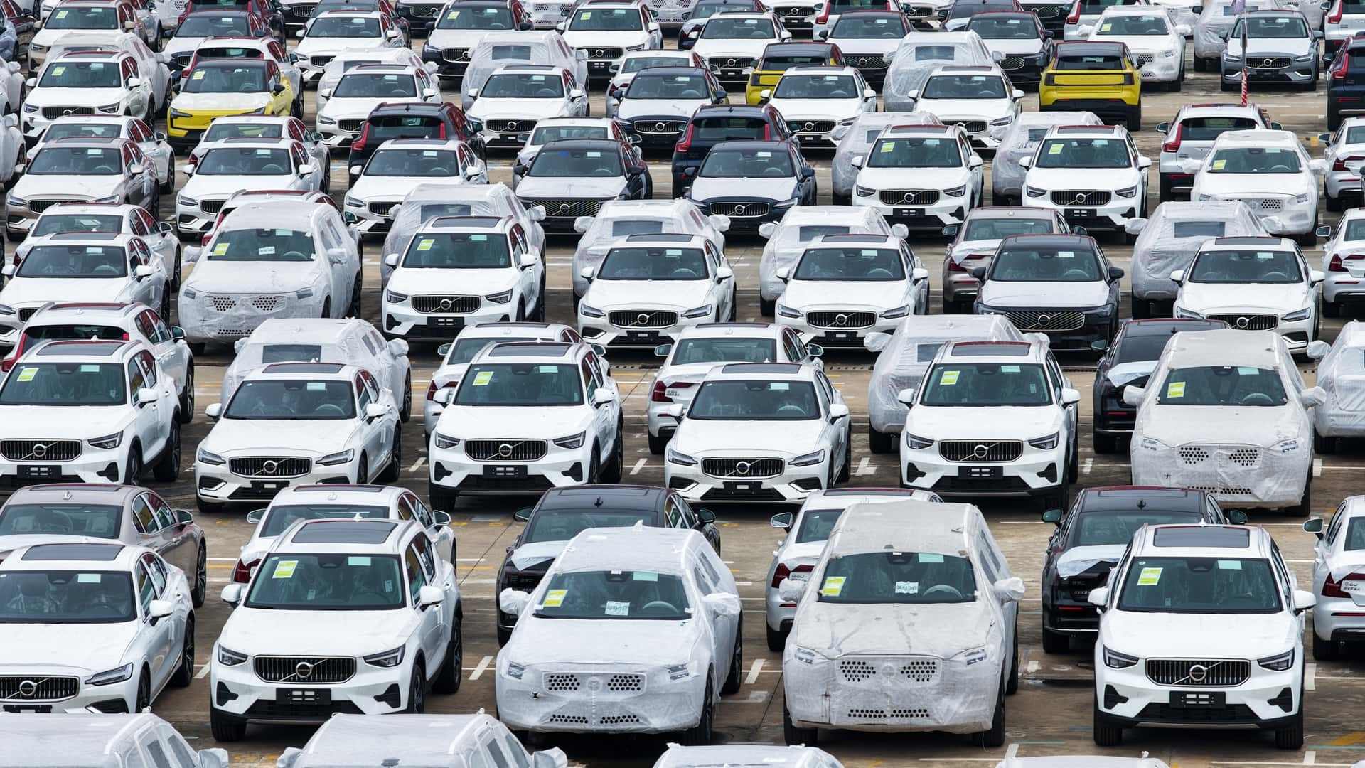 Car Shipments to the US Have Fallen Off a Cliff. Guess Why