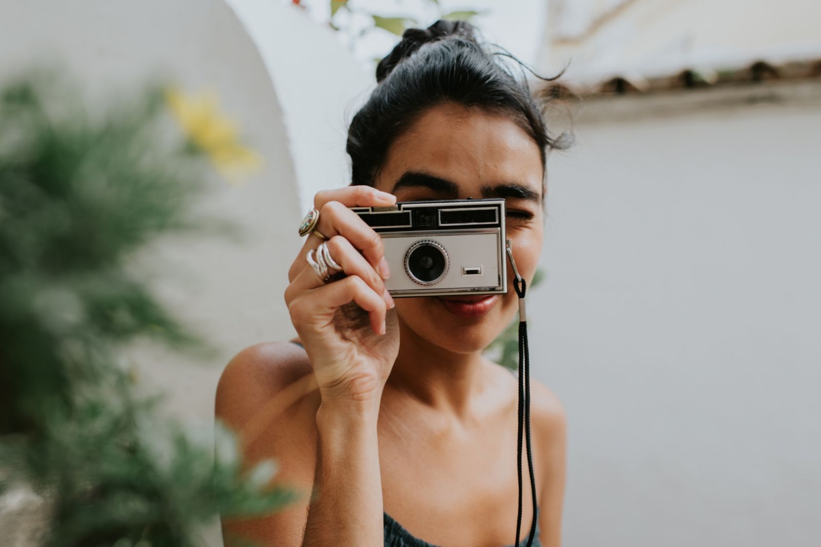 7 pocket-sized camera recommendations for the solo traveller