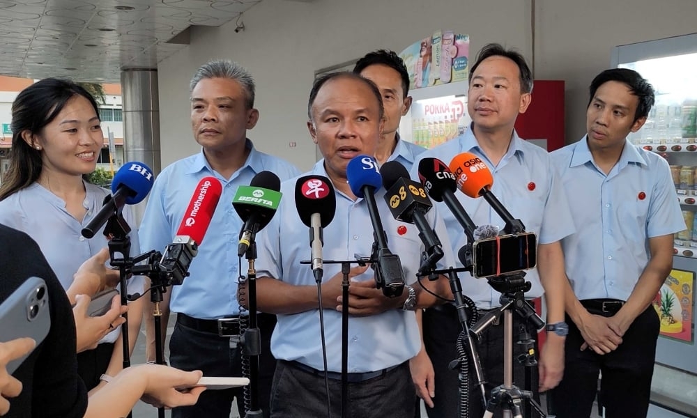 GE2025: Faisal Manap says WP is 'humbled' by presence of PM Wong and SM Lee in Tampines GRC